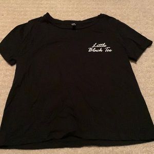 cropped black t shirt